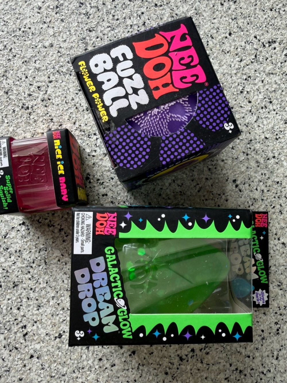 Knee Doh Galactic Glow Dream Drop - Green with extras